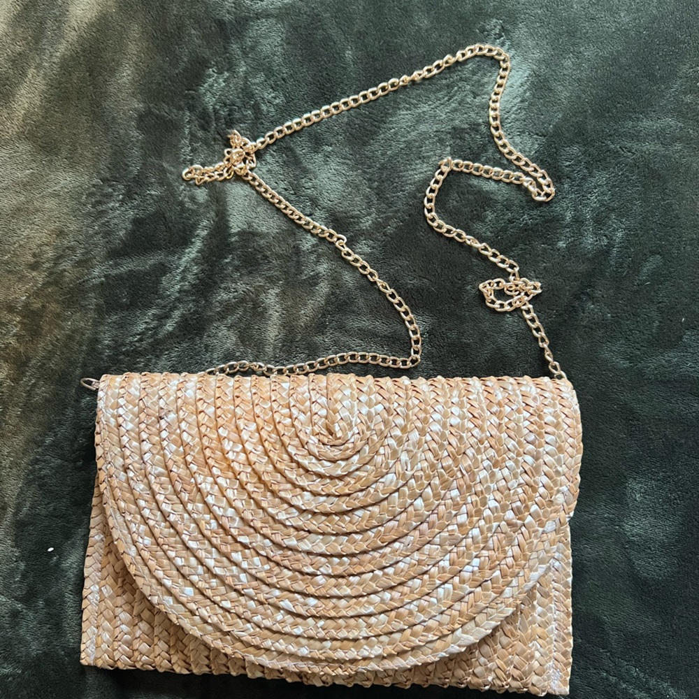 Straw bag